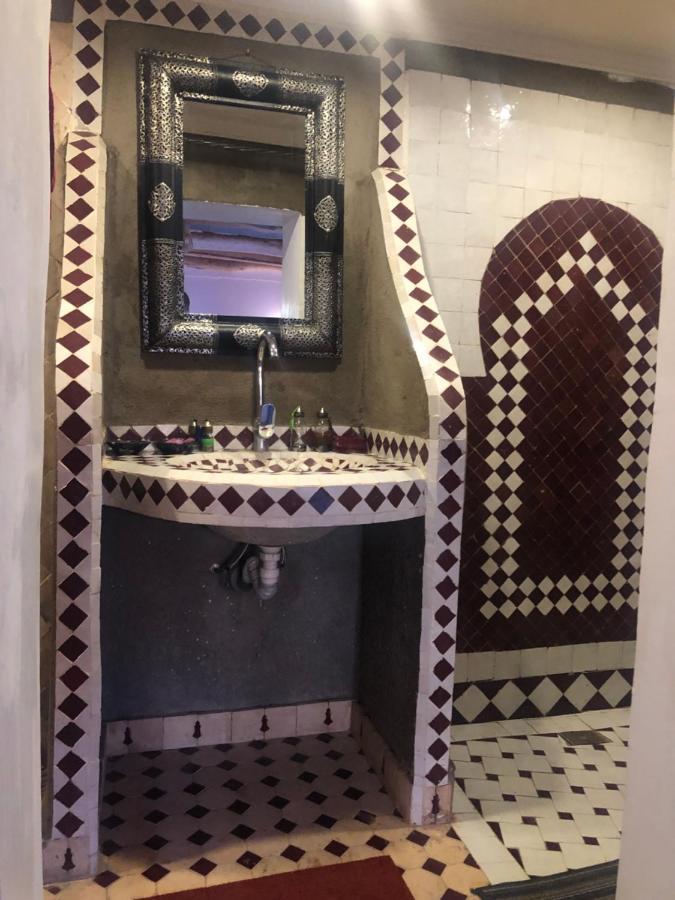 Tafsut Dades Guesthouse Stay With Locals Tamellalt  ภายนอก รูปภาพ