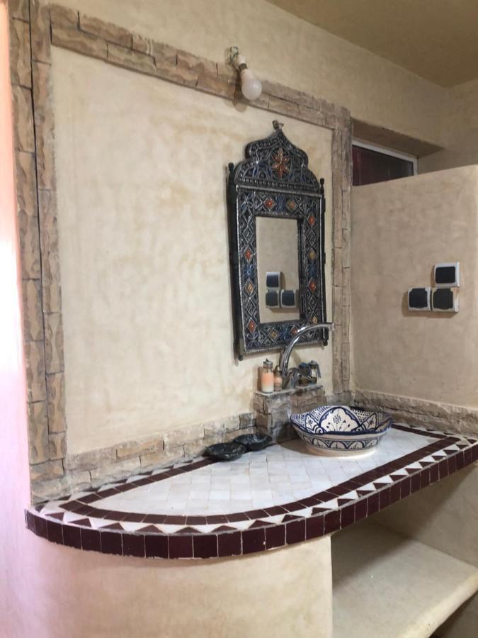 Tafsut Dades Guesthouse Stay With Locals Tamellalt  ภายนอก รูปภาพ
