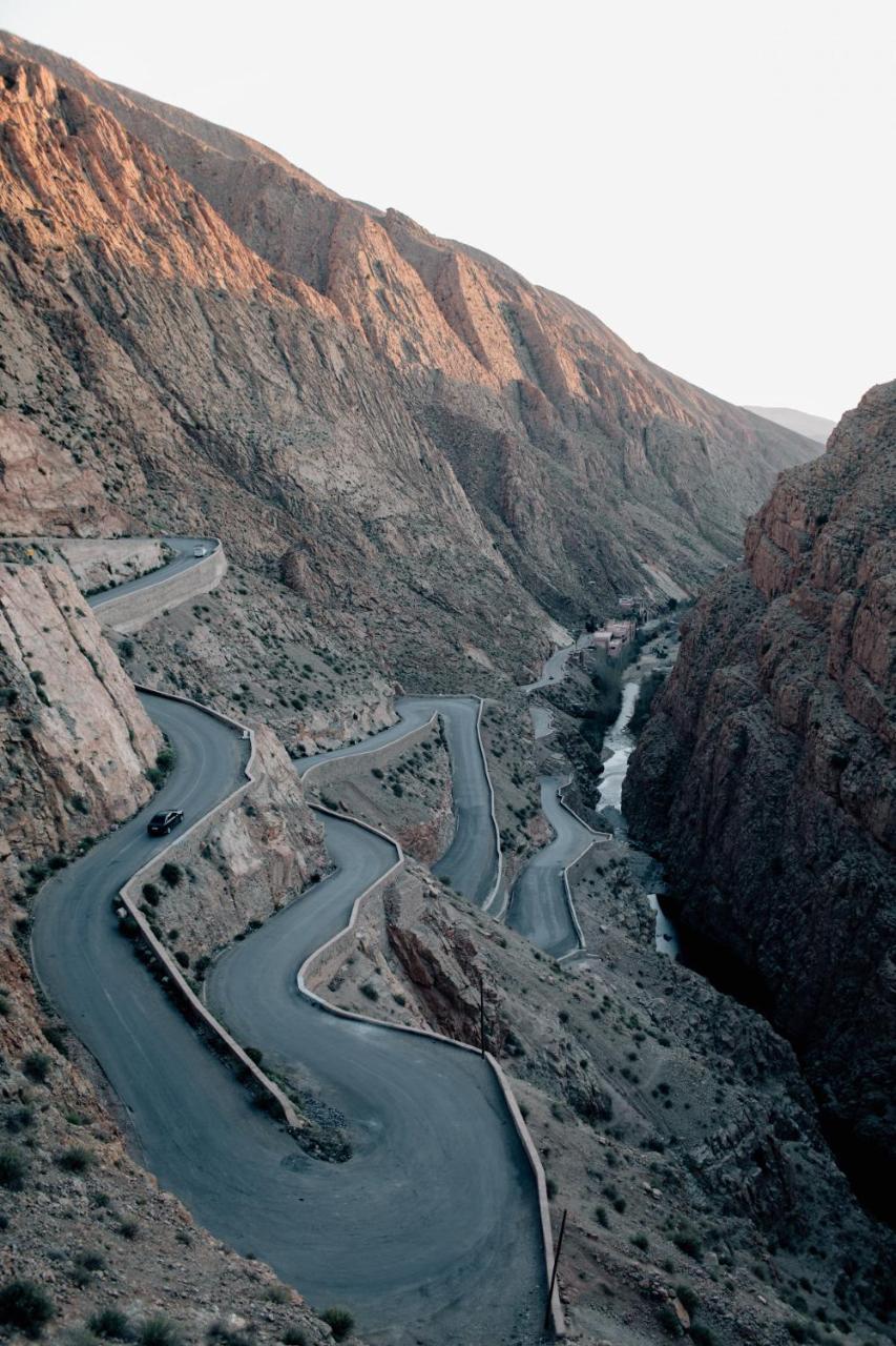 Tafsut Dades Guesthouse Stay With Locals Tamellalt  ภายนอก รูปภาพ